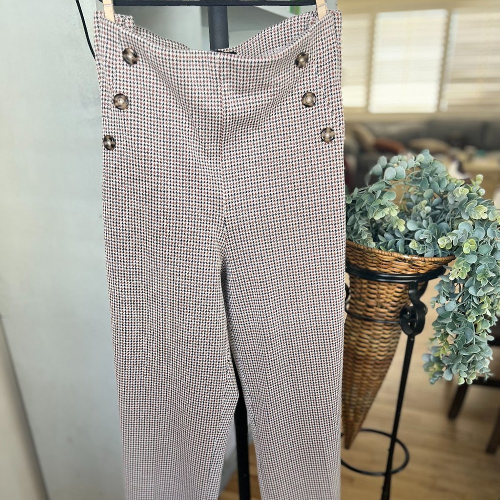 Express - Wide Leg High Rise  - Size M - Picture 5 of 5